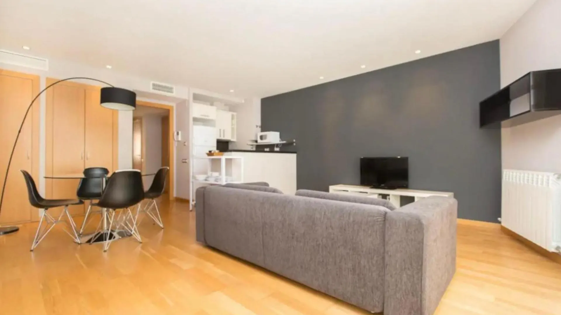 Apartamentos Amoblados Barcelona Espana 아파트호텔